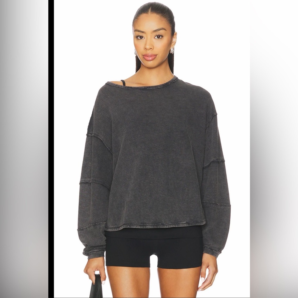 ❌SOLD❌We The Free Free People Charcoal Ribbed Oversized Crop Pullover Size S